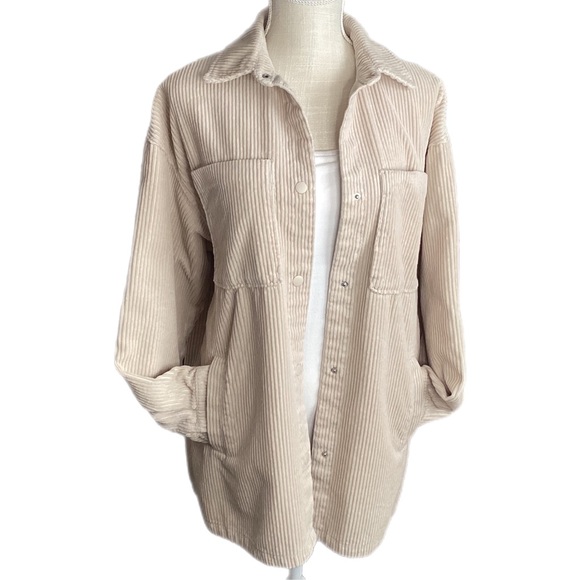 H&M Jackets & Blazers - H&M Divided Quality Corduroy [SHAKET] Shirt Jacket Unisex XS